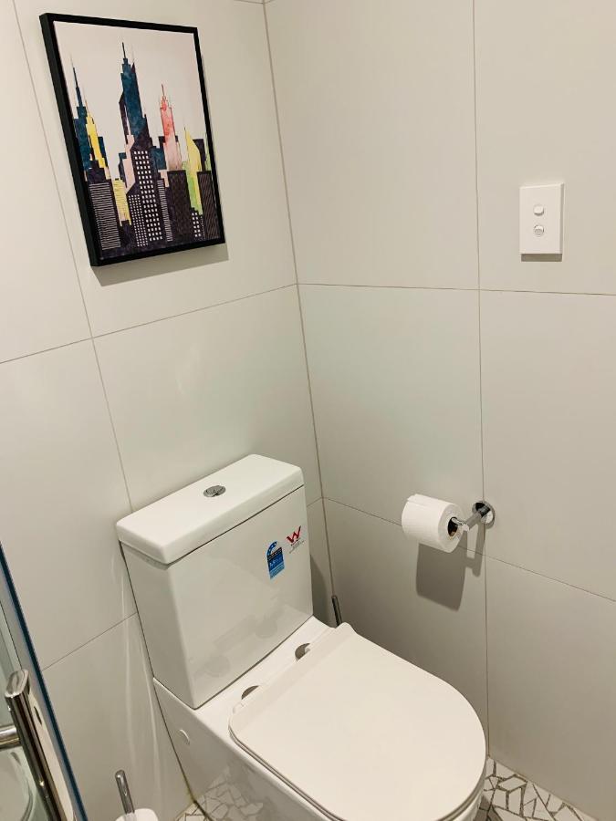 Auckland Homestay Near Airport-Room With En-Suite, Free Parking Papakura Eksteriør billede